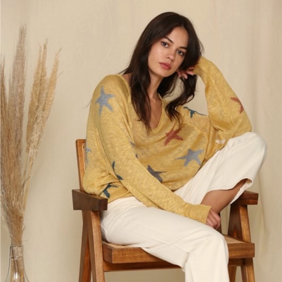 New• Star Struck •star knit pullover - Picture 1 of 7